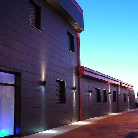 V Hotel Arroyomolinos Exterior foto